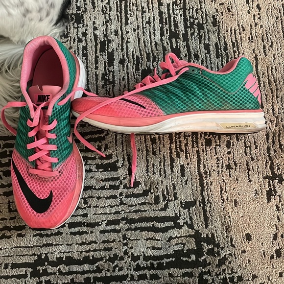 Nike Women’s Lunarlon running shoes - Picture 5 of 7